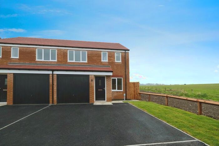 3 Bedroom Semi-Detached House To Rent In Shearwater Drive, Morpeth, NE65