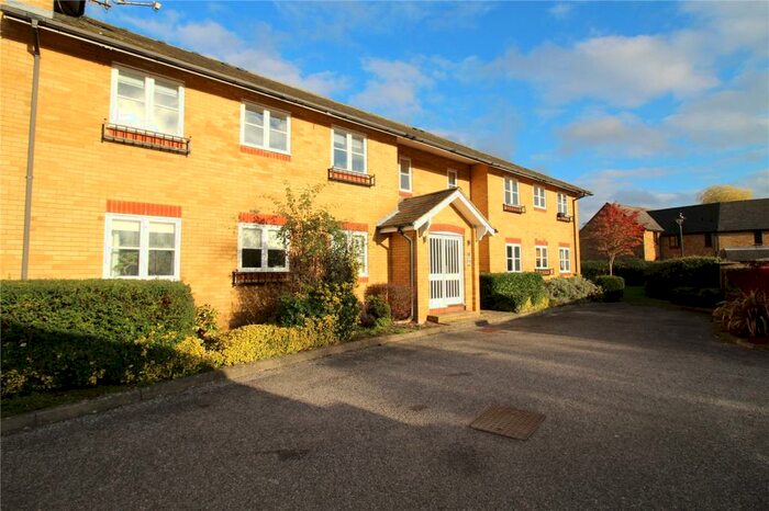 2 Bedroom Apartment To Rent In Alsford Wharf, Berkhamsted, Hertfordshire, HP4