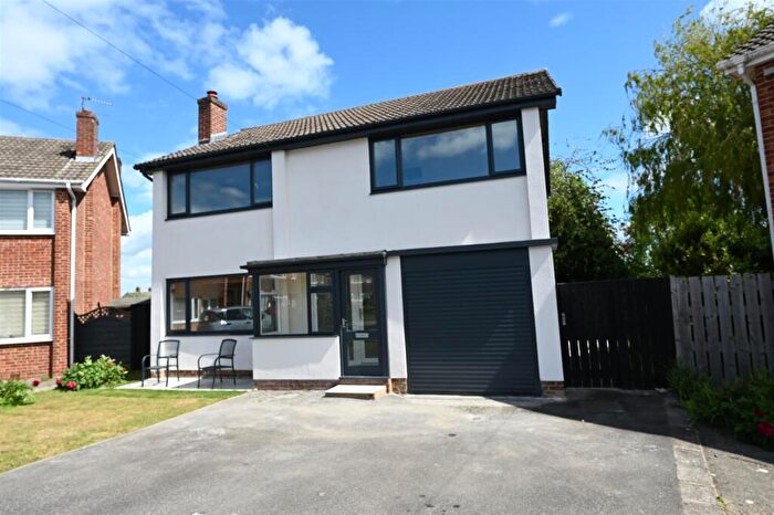 5 Bedroom Detached House For Sale In Sydalls Way, Catterick Village, DL10