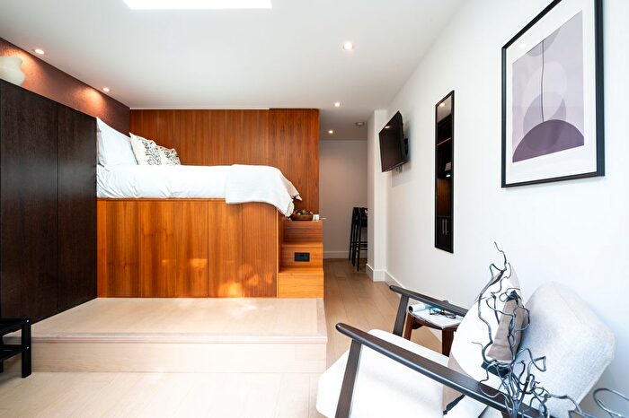 Studio To Rent In Dennington Park Road, London, NW6