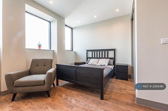 1 Bedroom Flat To Rent In Week Street, Maidstone, ME14