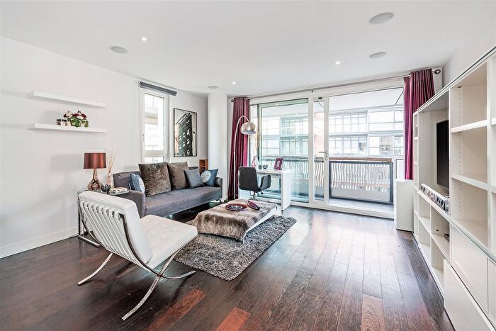 2 Bedroom Flat To Rent In Bramah House, Grosvenor Waterside, Gatliff Road, London, SW1W