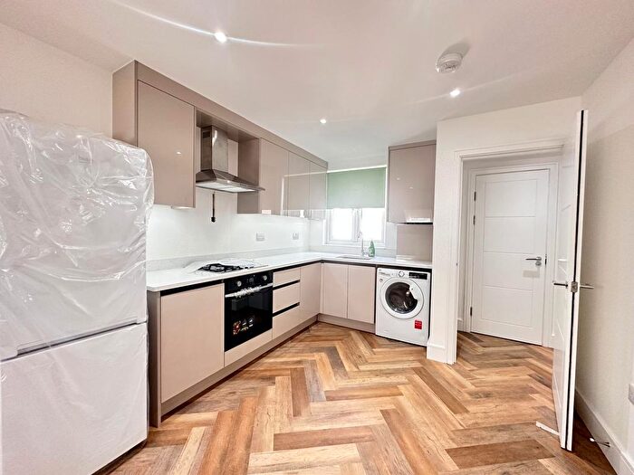 1 Bedroom Flat To Rent In Greenford Road, Greenford, UB6