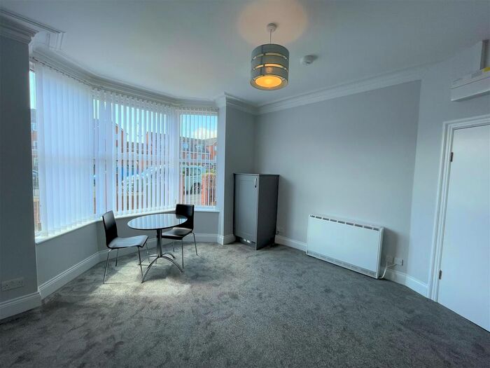 1 Bedroom Flat To Rent In Varo Terrace, Stockton-On-Tees, TS18
