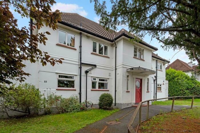 2 Bedroom Flat To Rent In Manor Green Road, Epsom, KT19