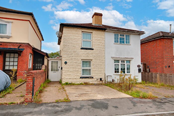 2 Bedroom Semi-Detached House For Sale In Bitterne Village! No Forward Chain! Two Reception Rooms!, SO18