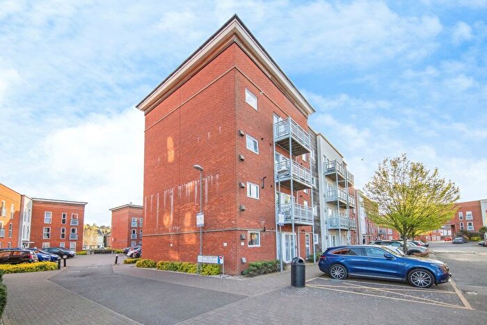 2 Bedroom Flat For Sale In Holman Court, Ipswich, Suffolk, IP2