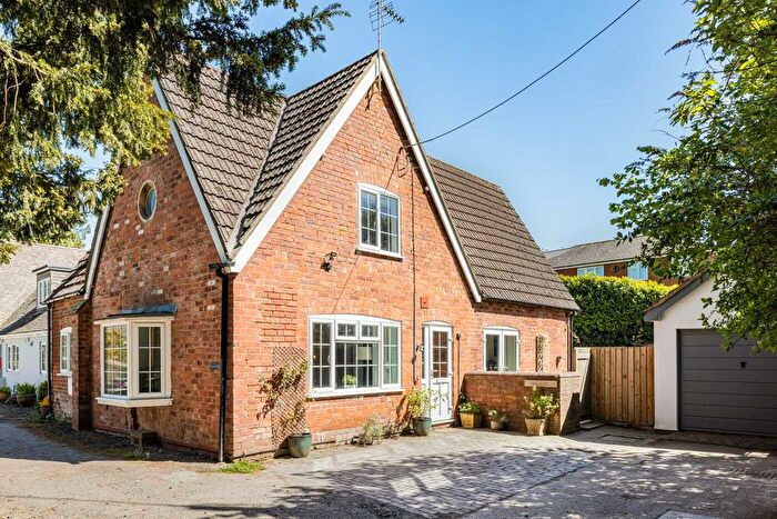 3 Bedroom End Of Terrace House For Sale In Stable Cottage, Ginhall Lane, Leominster, HR6