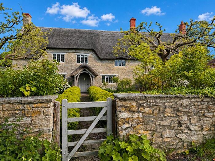 4 Bedroom Detached House To Rent In Wales, Queen Camel, Somerset, BA22