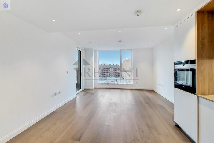 2 Bedroom Flat To Rent In Oval Village, Kennington Lane, SE11