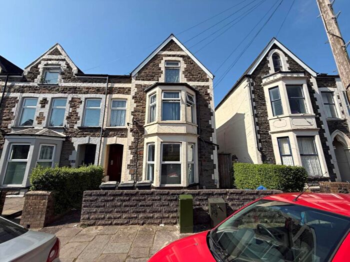 2 Bedroom Flat To Rent In Gordon Road, Roath, Cardiff, CF24