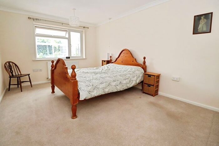 2 Bedroom Bungalow For Sale In Marsh Way, Brightlingsea, CO7