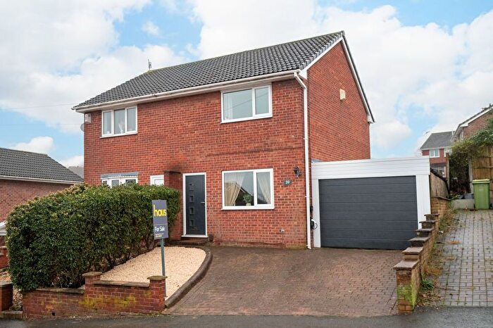 2 Bedroom Semi Detached House For Sale In Peterdale Road, Brimington, Chesterfield, S43