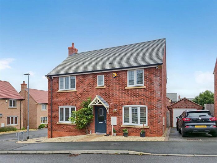 4 Bedroom Detached House For Sale In Goodacre Road, Hathern, Leicestershire, LE12