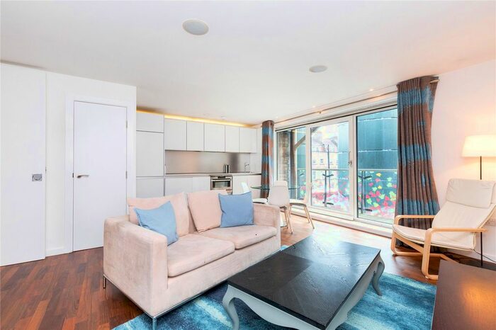 1 Bedroom Flat To Rent In Islington On The Green, A Islington Green, Angel, Islington, N1