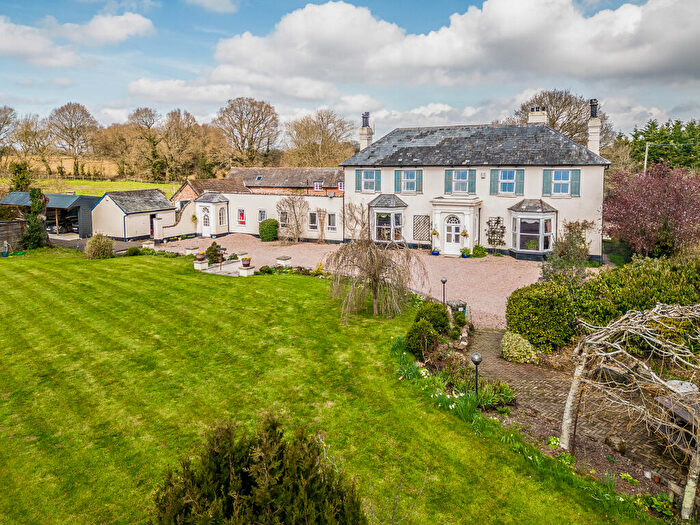 5 Bedroom Semi-Detached House For Sale In Southbrook Lane, Whimple, EX5