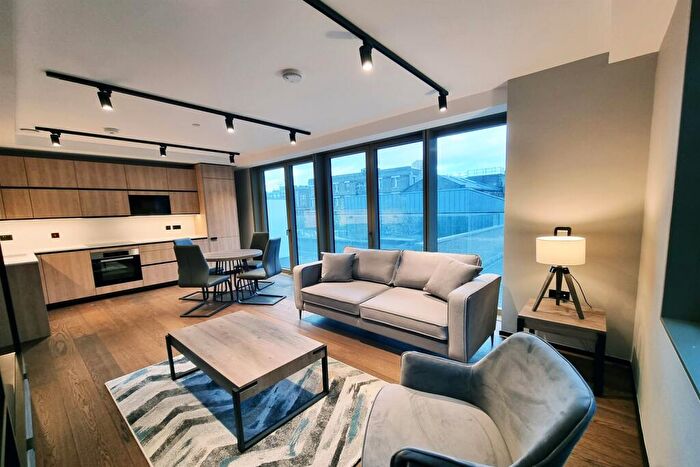 2 Bedroom Apartment To Rent In Hewett Street, London, EC2A