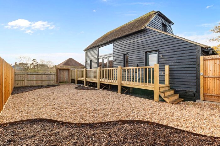 2 Bedroom Detached House For Sale In Wicket Gardens, Slinfold, RH13