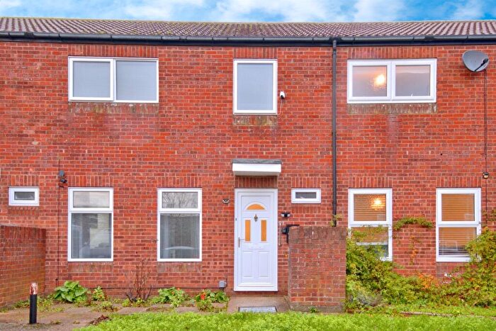 3 Bedroom Terraced House For Sale In Ladbrook Drive, Colchester, CO2