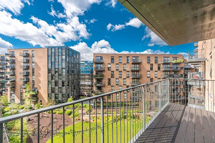 3 Bedroom Flat To Rent In Lyon Road, Harrow On The Hill, Harrow, HA1