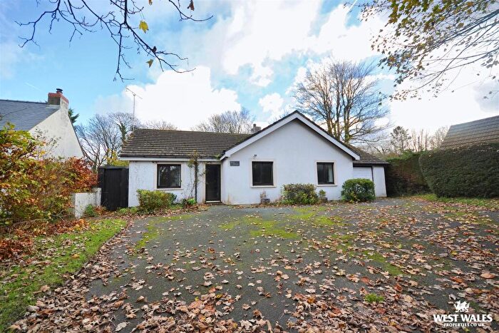 3 Bedroom Detached Bungalow For Sale In Lower St. Mary Street, Newport, SA42