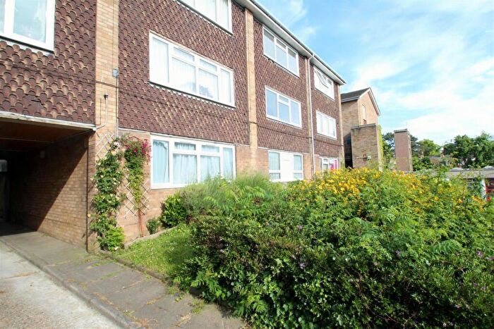 Studio To Rent In Figtree Hill, Old Town, Hemel Hempstead, HP2