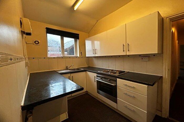 2 Bedroom Flat To Rent In High Street, Smethwick, B66