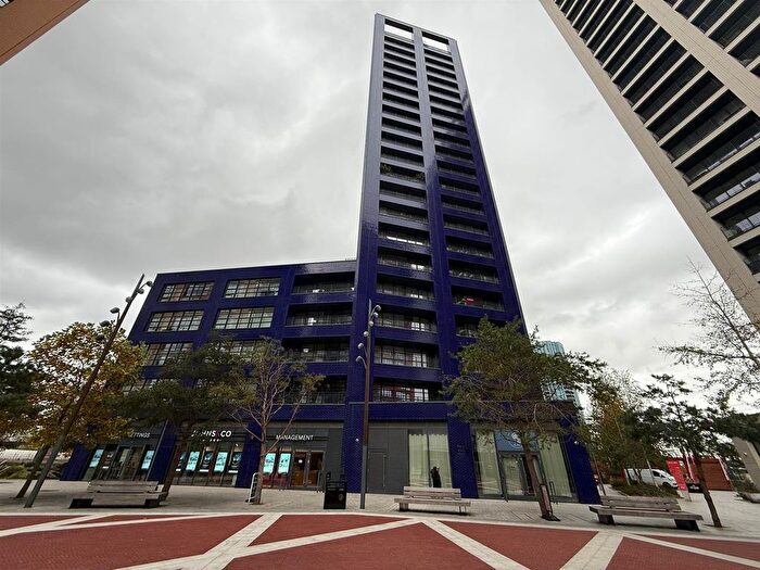 1 Bedroom Flat For Sale In Lookout Lane, London, E14