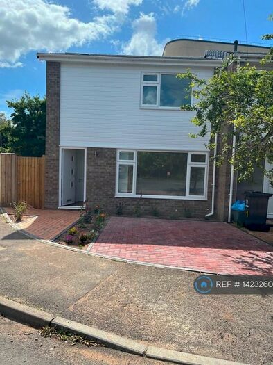 2 Bedroom End Of Terrace House To Rent In Dorian Close, Bristol, BS7