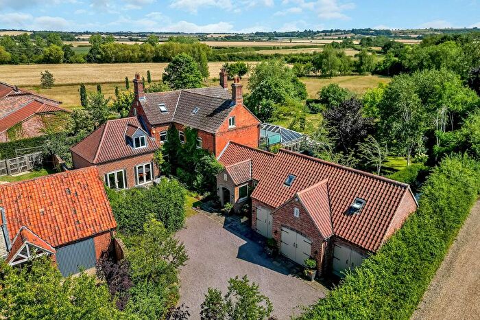 6 Bedroom Detached House For Sale In Church Lane, Brandon, NG32