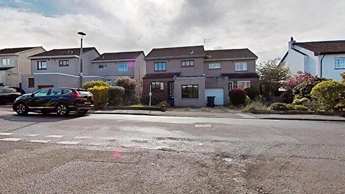 4 Bedroom Semi-Detached House To Rent In Bonaly Drive, Edinburgh, Midlothian, EH13