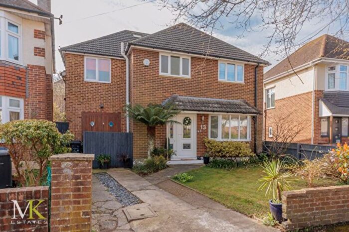 4 Bedroom Detached House For Sale In Wordsworth Avenue, Bournemouth, BH8
