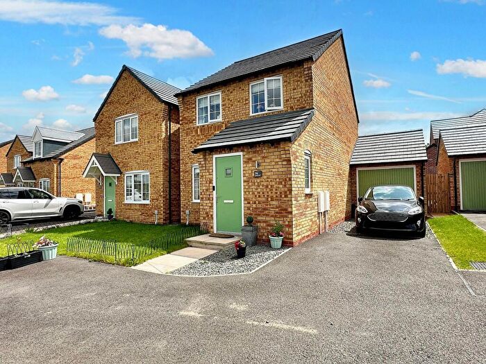 3 Bedroom Detached House For Sale In Godwine Close, Carlisle, CA3