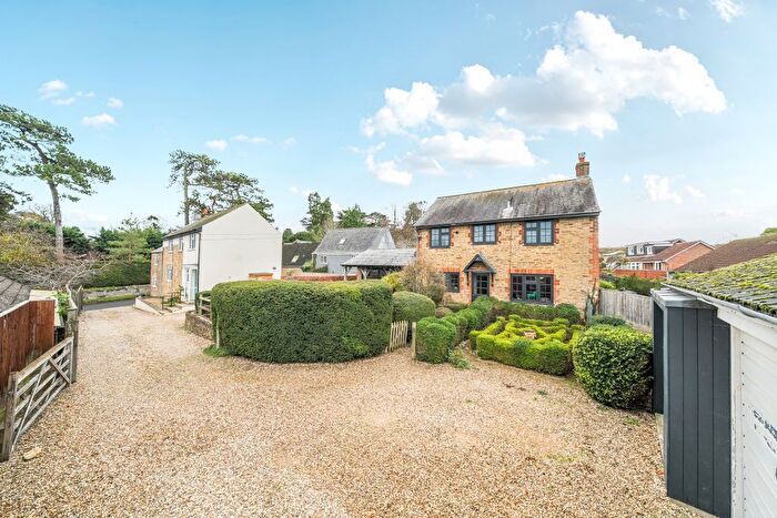 4 Bedroom Detached House For Sale In Eastrop, Highworth, Swindon, SN6