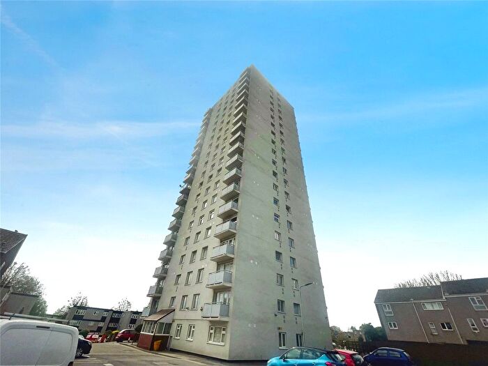 2 Bedroom Flat For Sale In Okement Drive, Wolverhampton, West Midlands, WV11