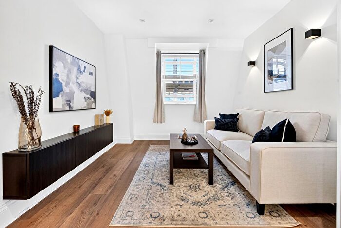 2 Bedroom Flat For Sale In North Block, County Hall, Chicheley Street, London, London, SE1