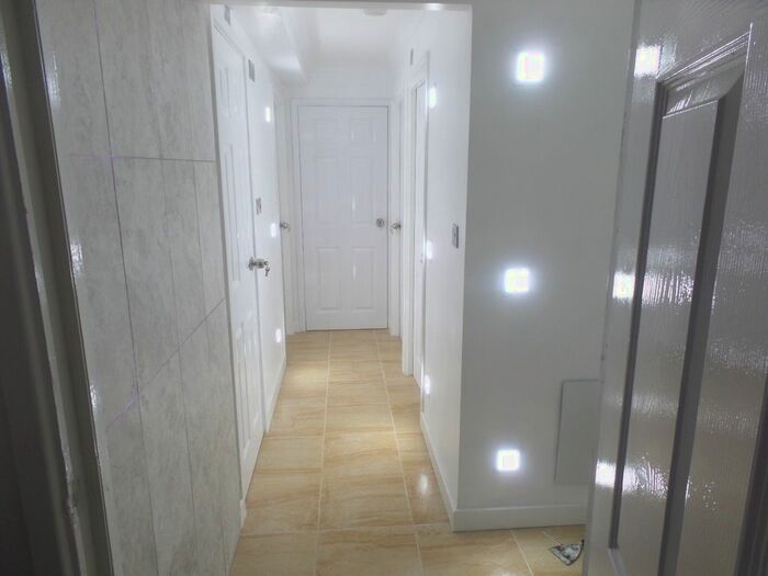 3 Bedroom Flat To Rent In Blaker Road, Stratford, E15