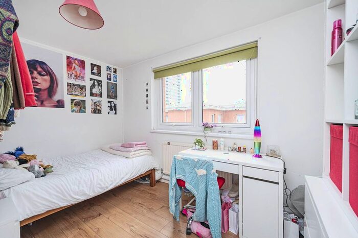 5 Bedroom Maisonette To Rent In Merchant Street, Tower Hamlets, London, E3