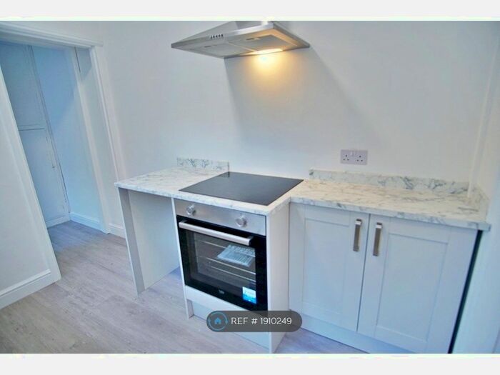 2 Bedroom Terraced House To Rent In St. Georges Road, Coventry, CV1