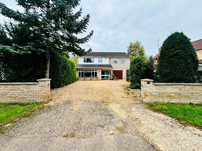 4 Bedroom Detached House For Sale In Welmore Road, Glinton, PE6