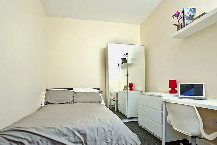 3 Bedroom Terraced House To Rent In David Road, Stoke, Coventry, CV1