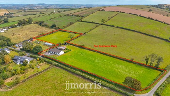 3 Bedroom Smallholding For Sale In Capel Iwan Road, Newcastle Emlyn, SA38