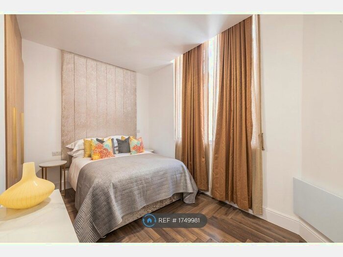 2 Bedroom Flat To Rent In Pocklington Walk, Leicester, LE1