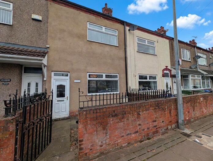 3 Bedroom Terraced House For Sale In Stanley Street, Grimsby, DN32