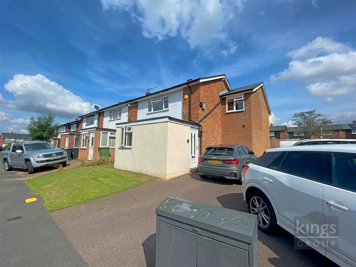 Houses for sale in Harlow, Essex