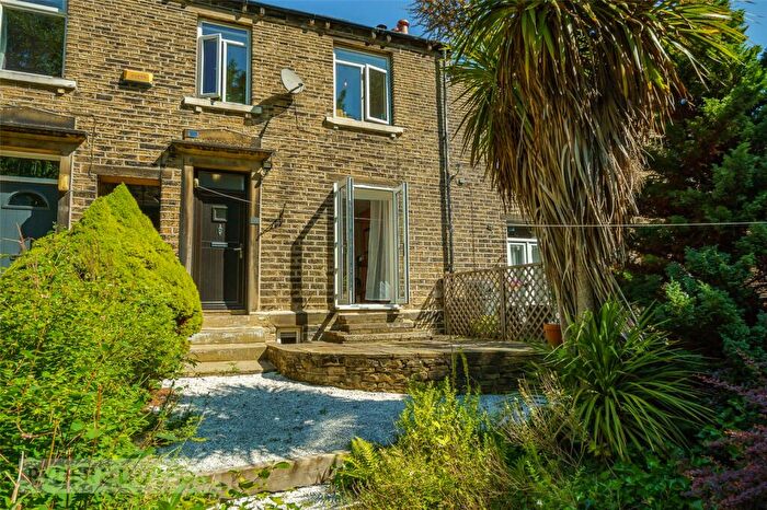 2 Bedroom Terraced House For Sale In Clayton Fields, Birkby, Huddersfield, West Yorkshire, HD2