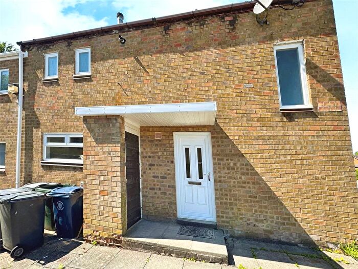 3 Bedroom End Of Terrace House To Rent In Yewdale, Skelmersdale, Lancashire, WN8