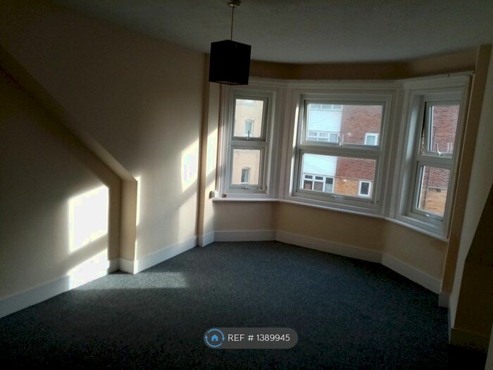 1 Bedroom Flat To Rent In Milward Road, Hastings, TN34