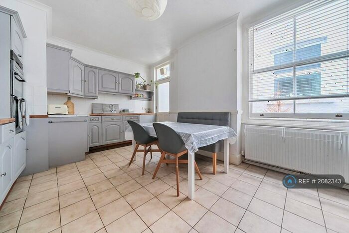 3 Bedroom Maisonette To Rent In Duncombe Hill, London, SE23