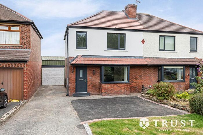 3 Bedroom Semi-Detached House For Sale In Hunsworth Lane, Hunsworth, BD19